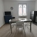 Garibaldi La Piazzetta アパート サンレモ