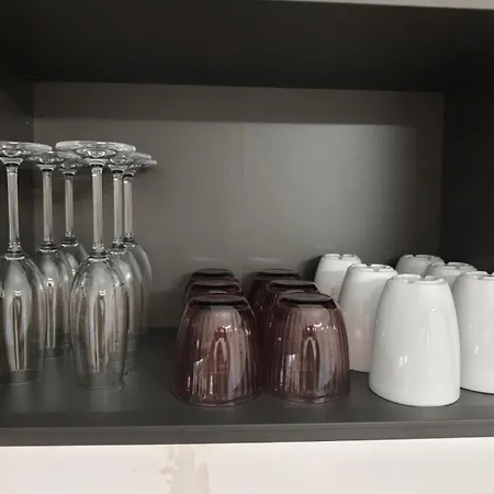 公寓 Garibaldi La Piazzetta