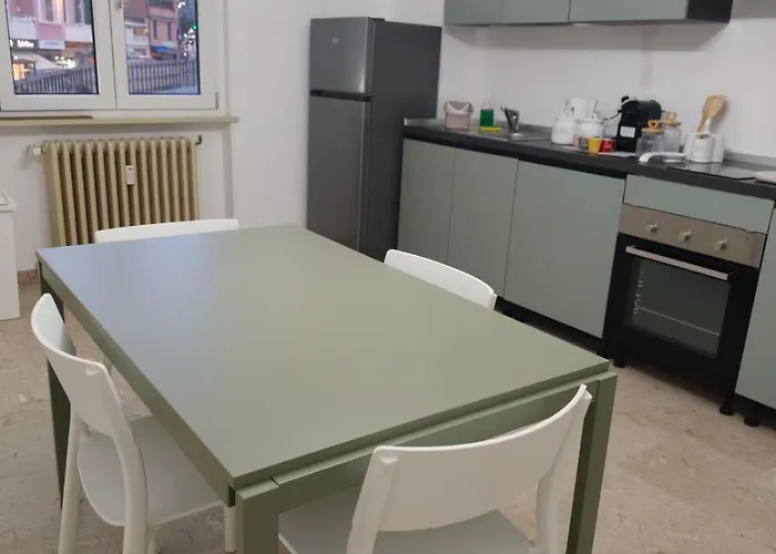 Garibaldi La Piazzetta 公寓