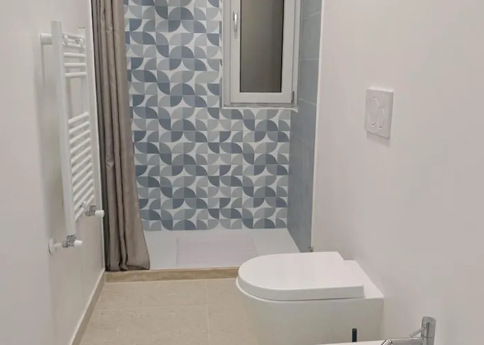 Garibaldi La Piazzetta 圣雷默