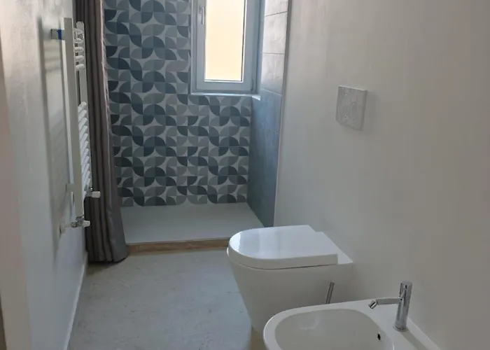 Garibaldi La Piazzetta