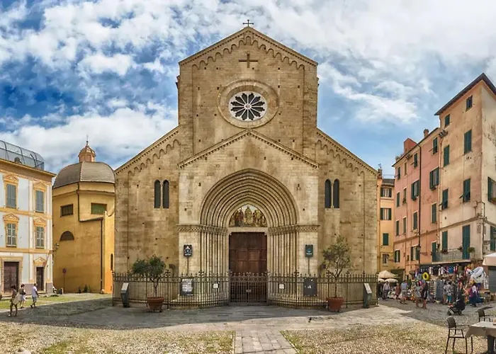 Garibaldi La Piazzetta 公寓 圣雷默